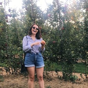 Meet your Posher, Tara